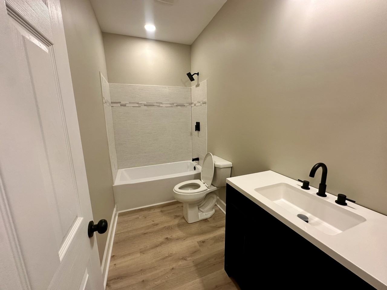 228 Sylvan Rd - Photo 3 of 12