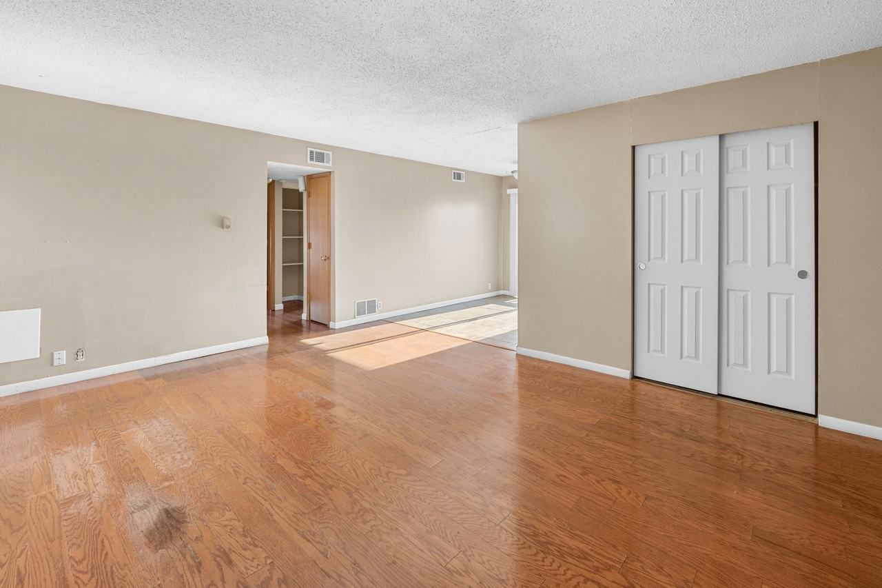 715 Allison Ave #11 - Photo 6 of 13