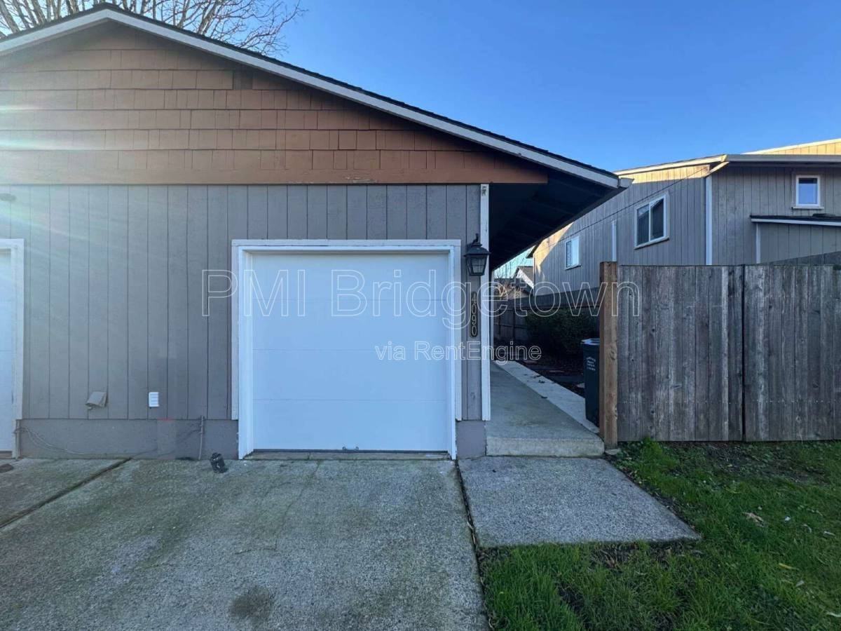 4090 N Attu St - Photo 2 of 10