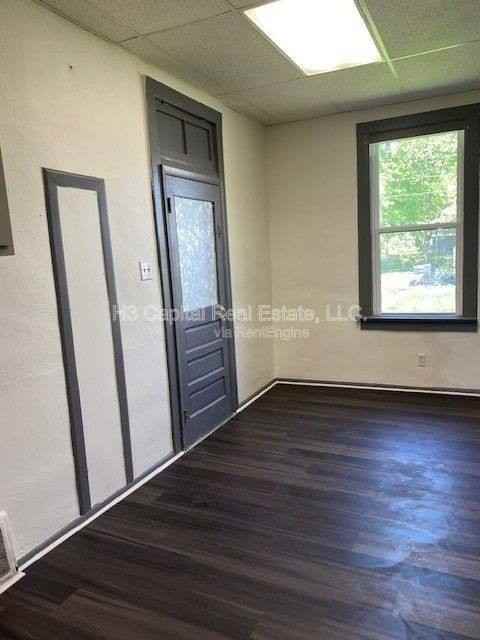 207 S 16th St - Photo 2 of 10