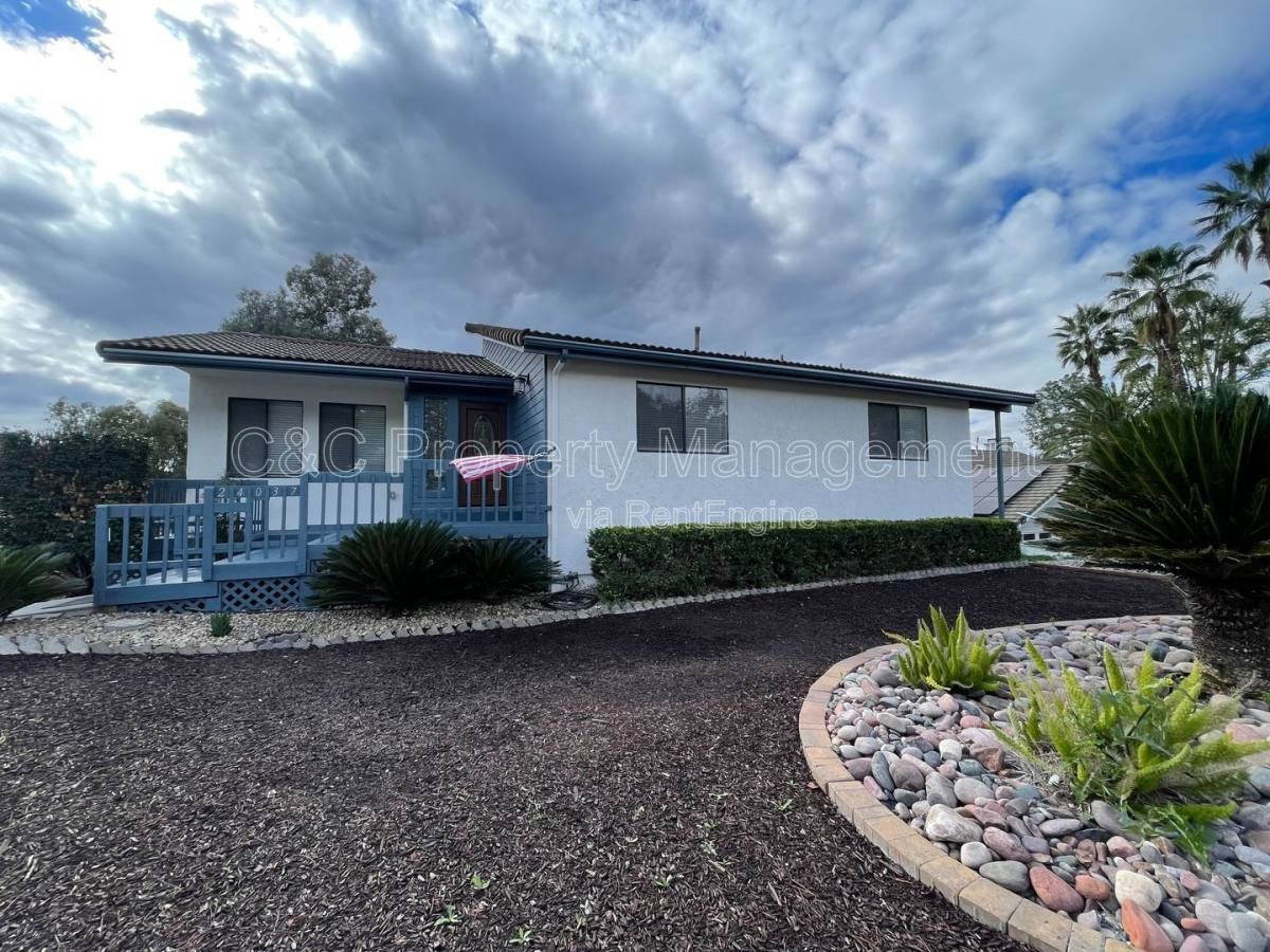 24037 Gymkhana Rd - Photo 3 of 10