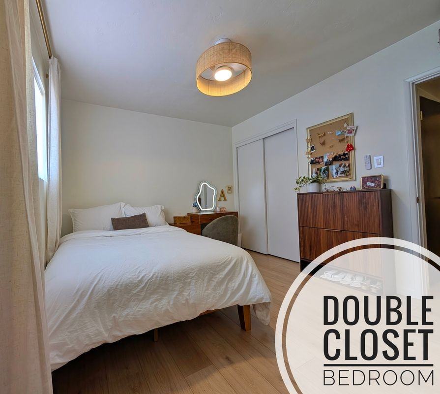 1309 W 10th St - Photo 3 of 8