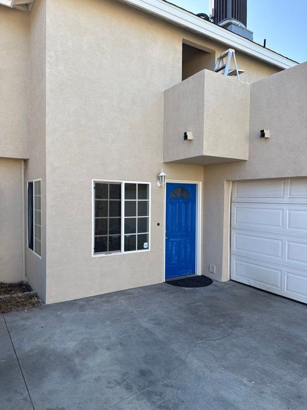 1474 Gaviota Ave - Photo 3 of 3