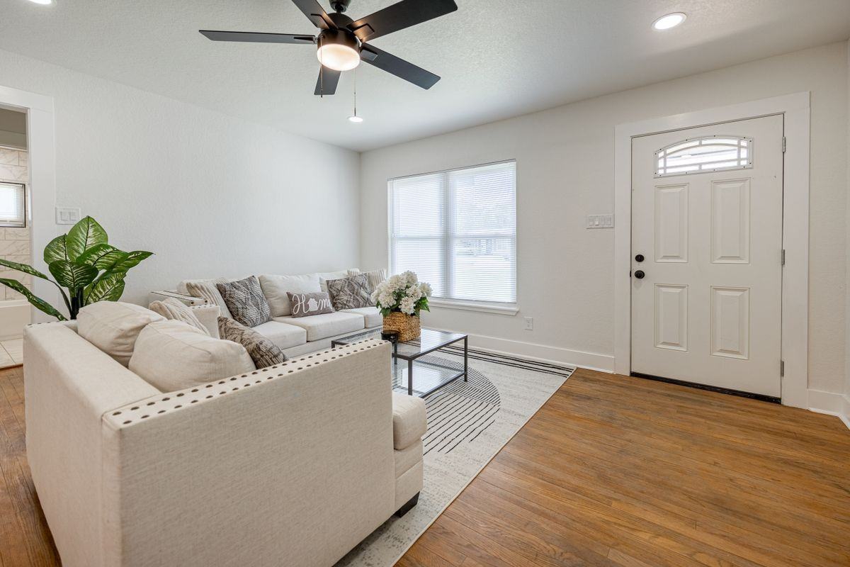 123 Marchmont Ln - Photo 7 of 35