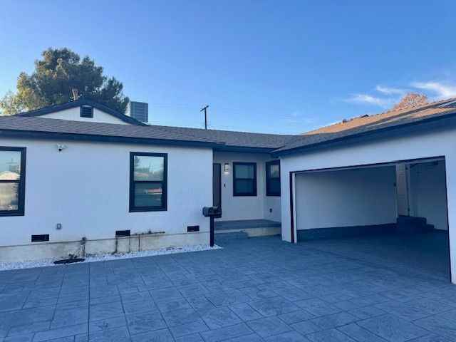 9947 Norwich Ave - Photo 6 of 45