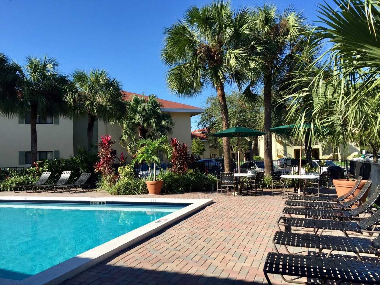 2550 Swterrace #1811 - Photo 5 of 40