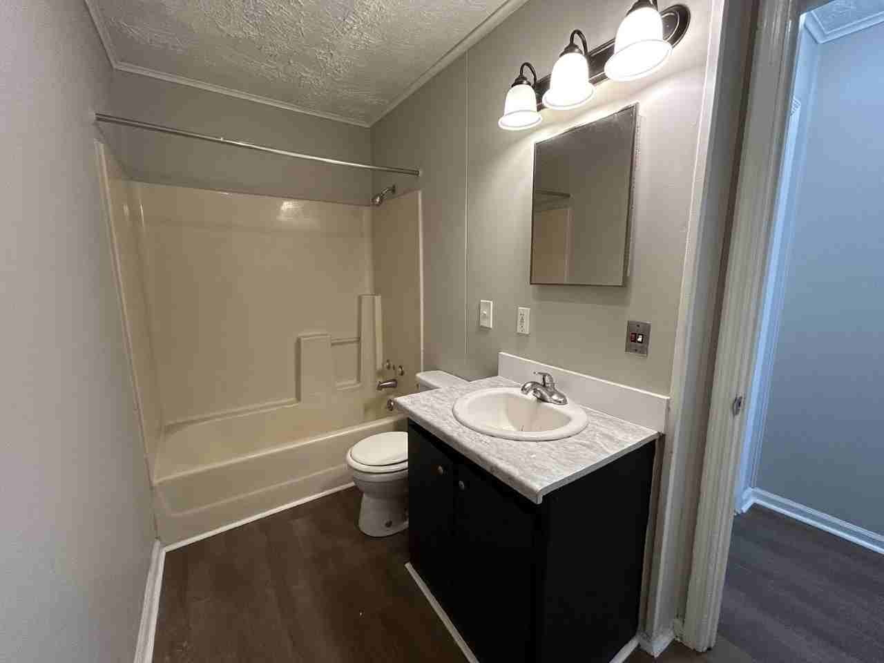 101 Edelle Osgood Ave - Photo 5 of 7