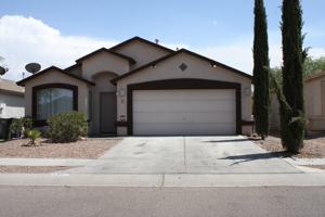 featured image of 1307 W Calle Rio Lobo