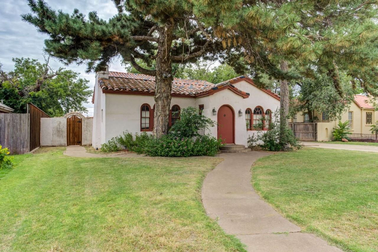 2305 18th St Frnt - Photo 2 of 50