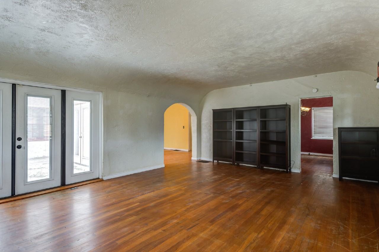 2305 18th St Frnt - Photo 7 of 50