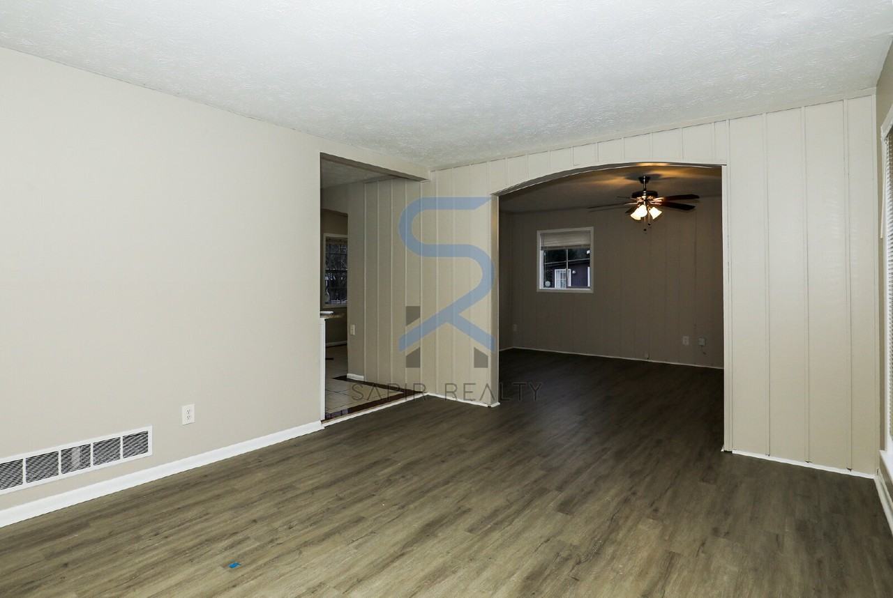 8951 Cornell Dr - Photo 2 of 19