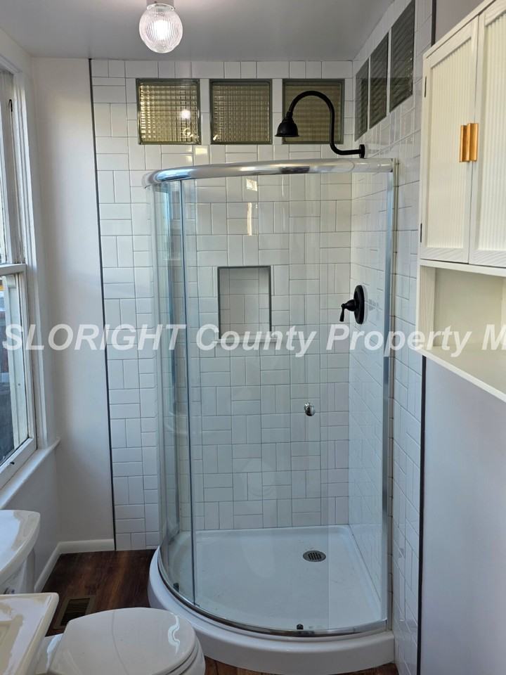 1157 Buchon St - Photo 5 of 7