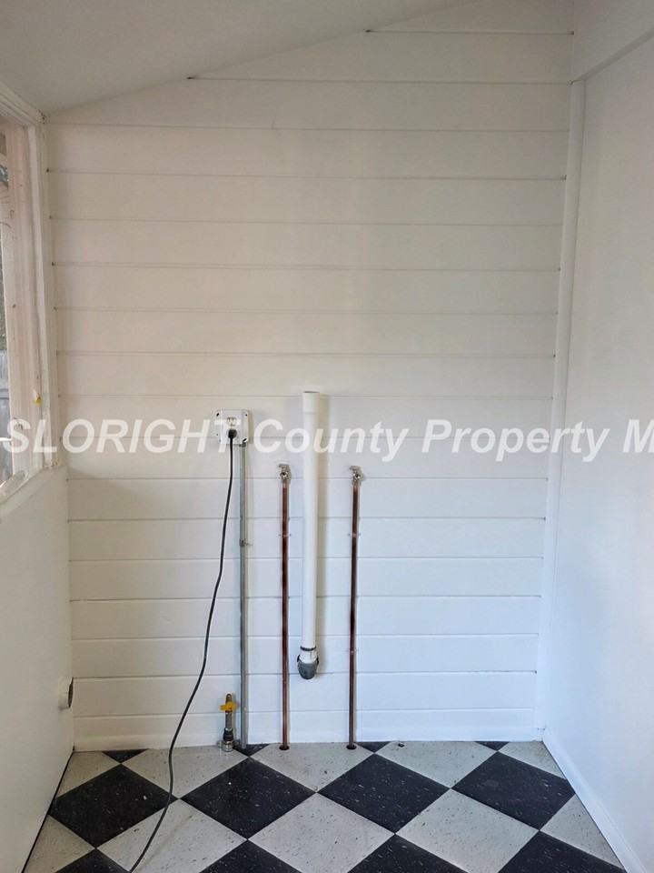 1157 Buchon St - Photo 7 of 7