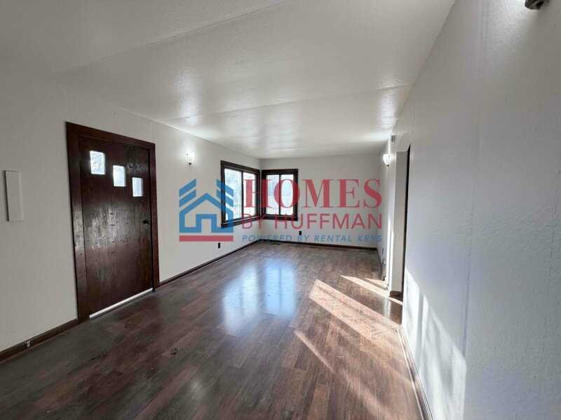 913 Sorenson Ave - Photo 4 of 18