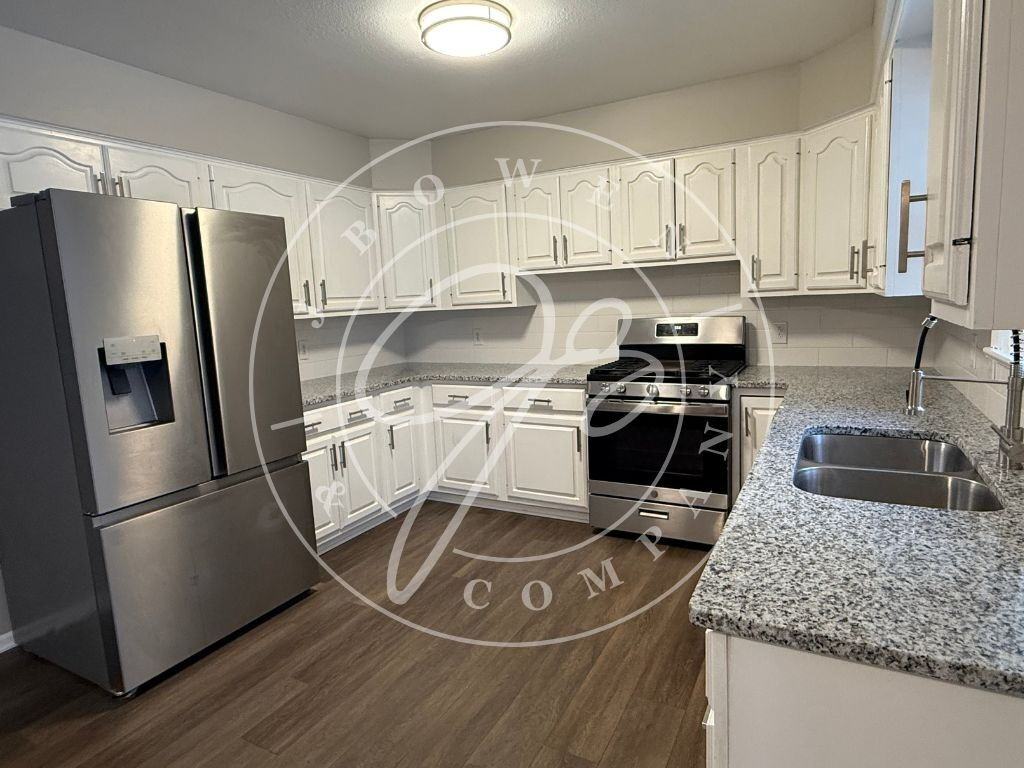 26717 Sheringham Rd - Photo 2 of 20