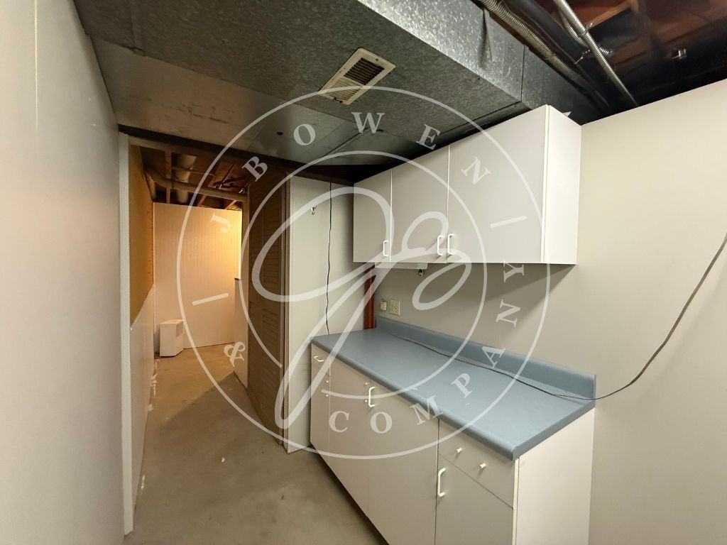 26717 Sheringham Rd - Photo 4 of 20