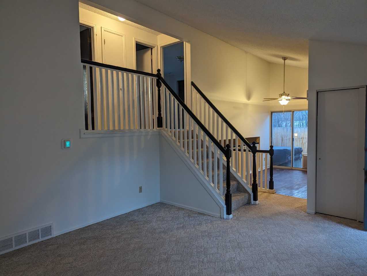 2165 Hackberry Cir - Photo 3 of 12