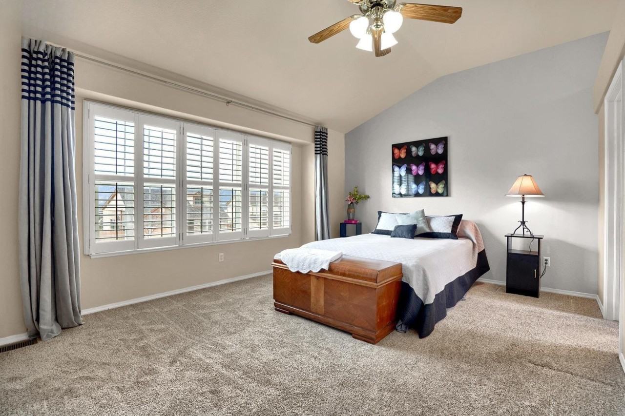 2430 Wimbleton Ct - Photo 5 of 33