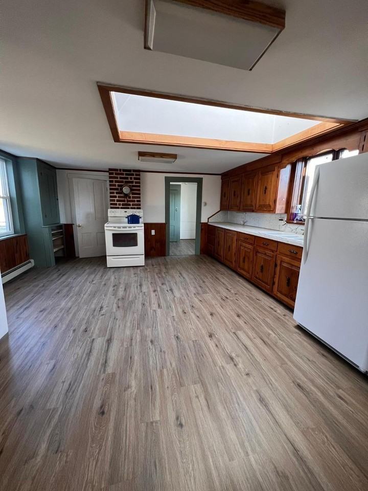 692 Morrills Mill Rd - Photo 3 of 18