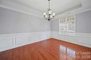 704 Springwood Dr - Photo 4 of 29