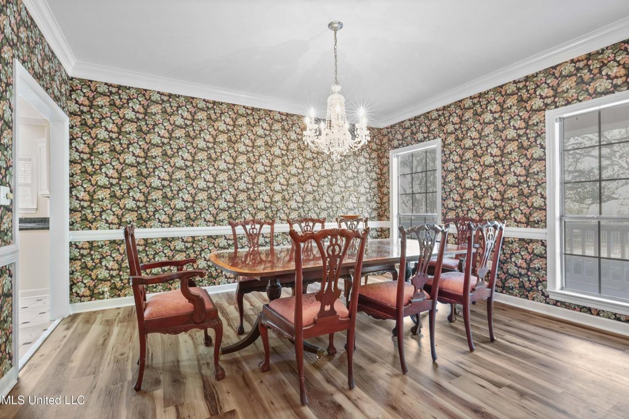 29109 W Dubuisson Rd - Photo 5 of 21