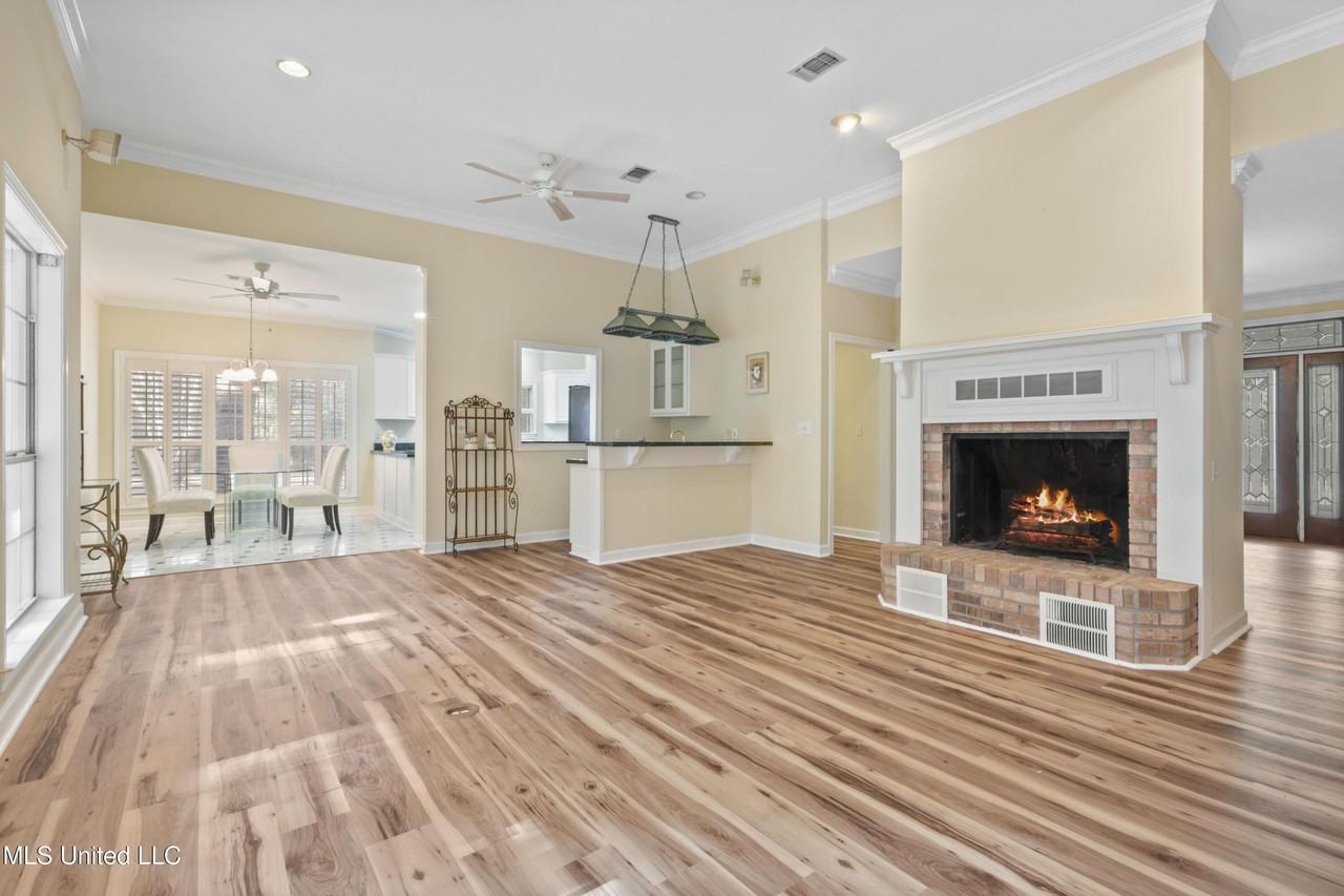 29109 W Dubuisson Rd - Photo 7 of 21