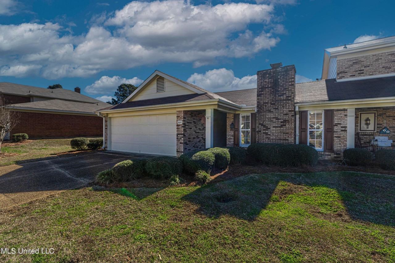 364 Wild Cedar Pl - Photo 3 of 33