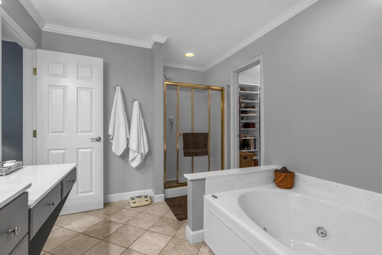 55 Tayside St - Photo 2 of 34