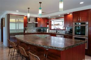 featured image of 19 Alala Rd #2