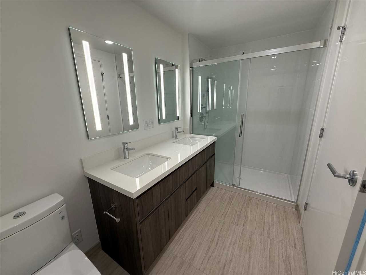 1515 Liona St #3318 - Photo 6 of 24