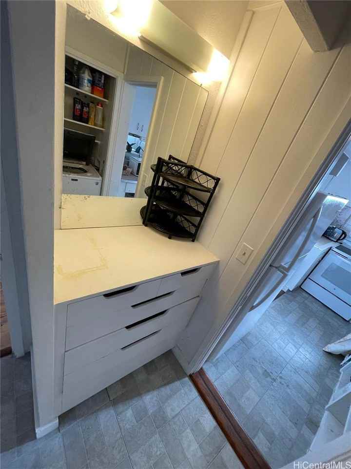 410 Nahua St #314 - Photo 7 of 10