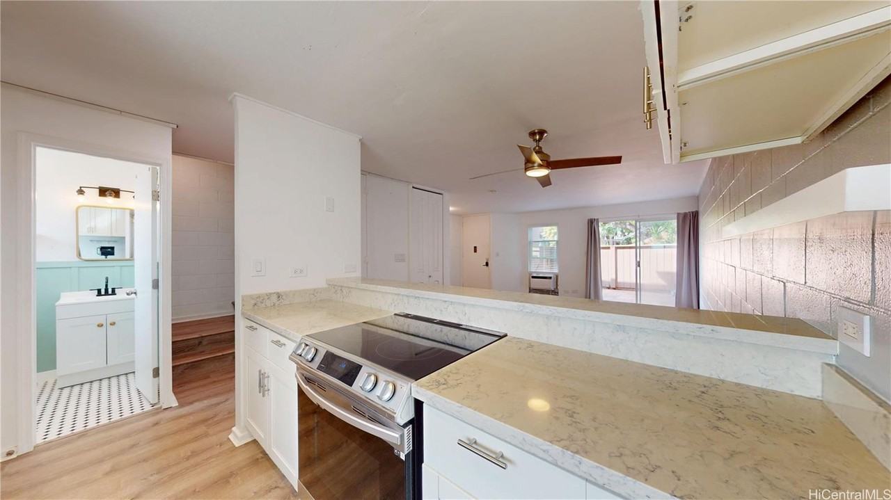 92-739 Makakilo Dr #20 - Photo 5 of 25