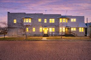 featured image of 1732 Arlington Ave #A