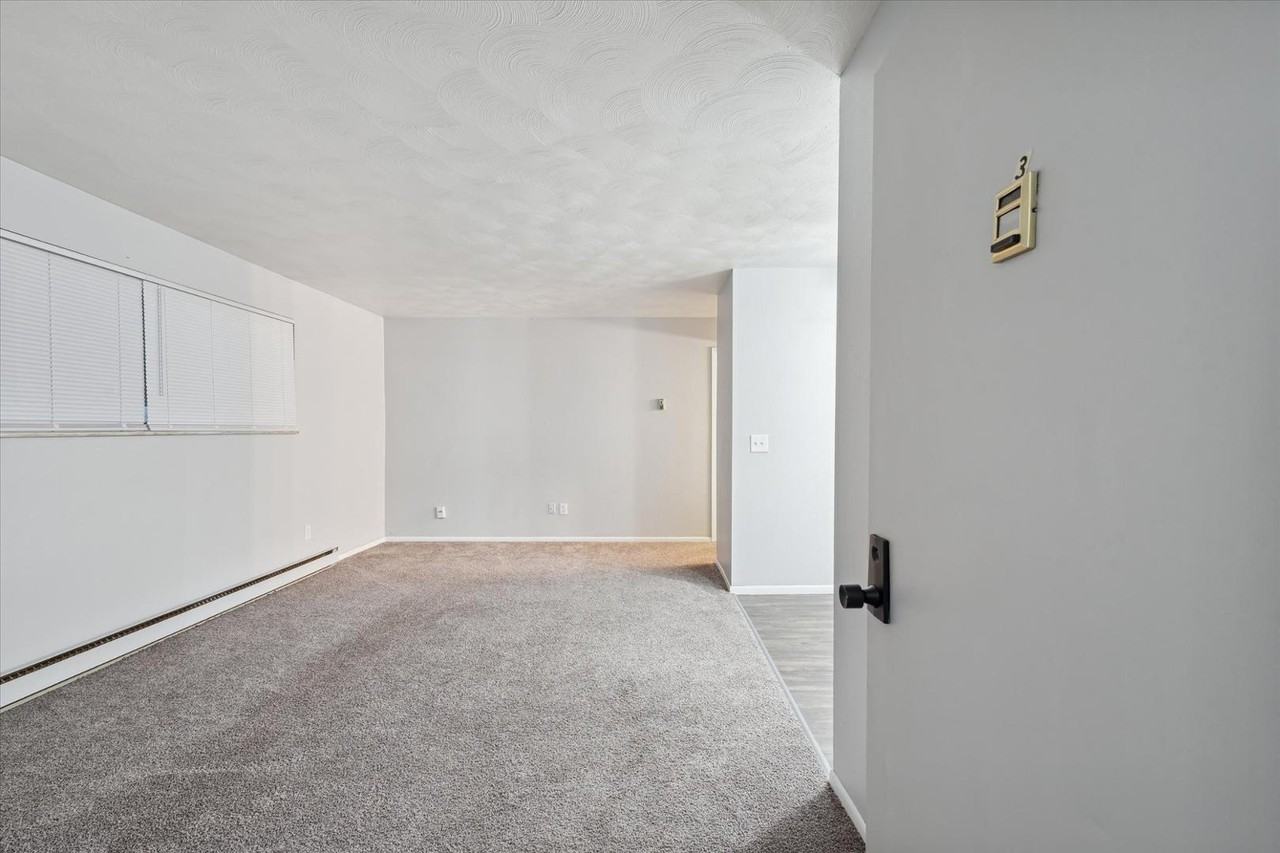 6020 Secor Rd #11 - Photo 5 of 15