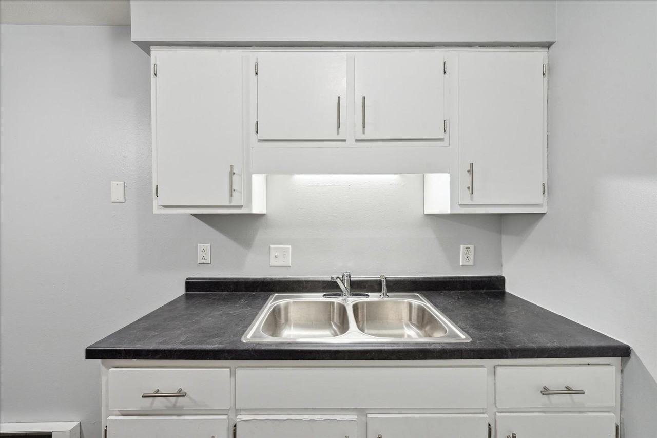 6020 Secor Rd #11 - Photo 7 of 15