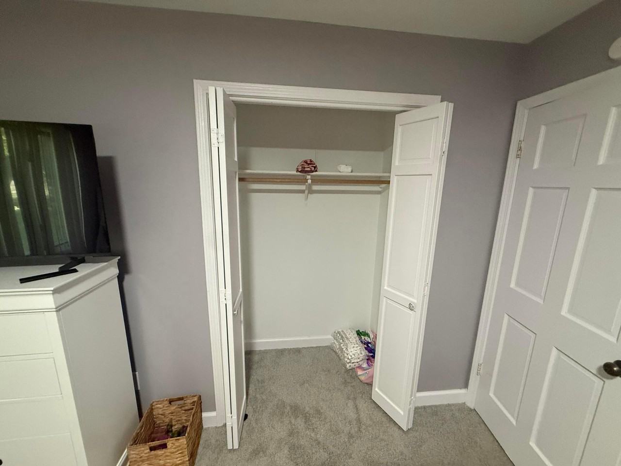 710 Knoxbury Ln #1 - Photo 7 of 12