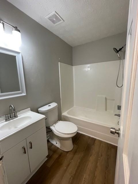 7187 Williamsburg Dr #1 - Photo 6 of 13