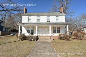 featured image of 134 Saluda St #B