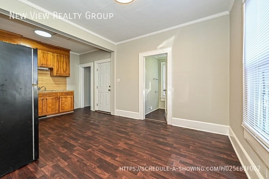 134 Saluda St #B - Photo 6 of 21