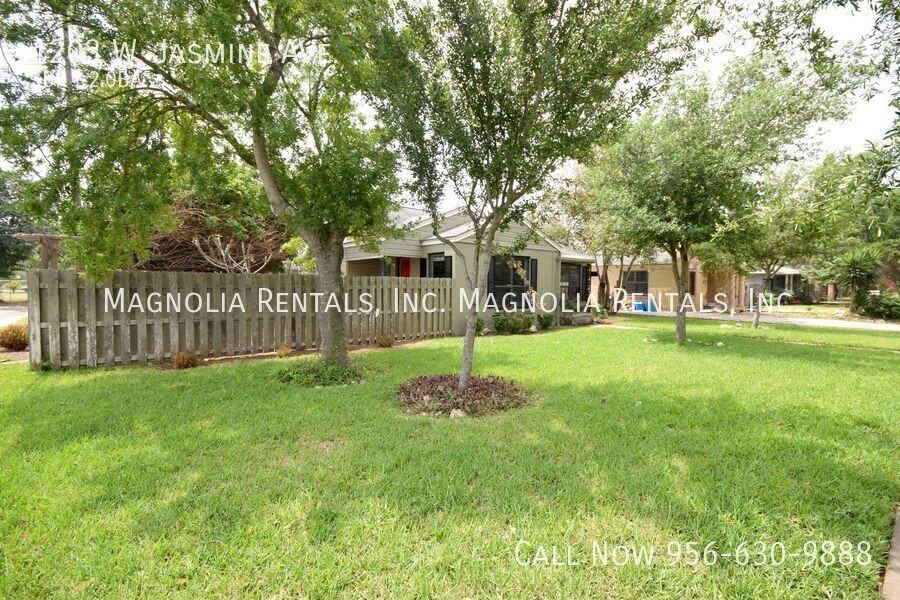 1203 Jasmine Ave - Photo 3 of 34