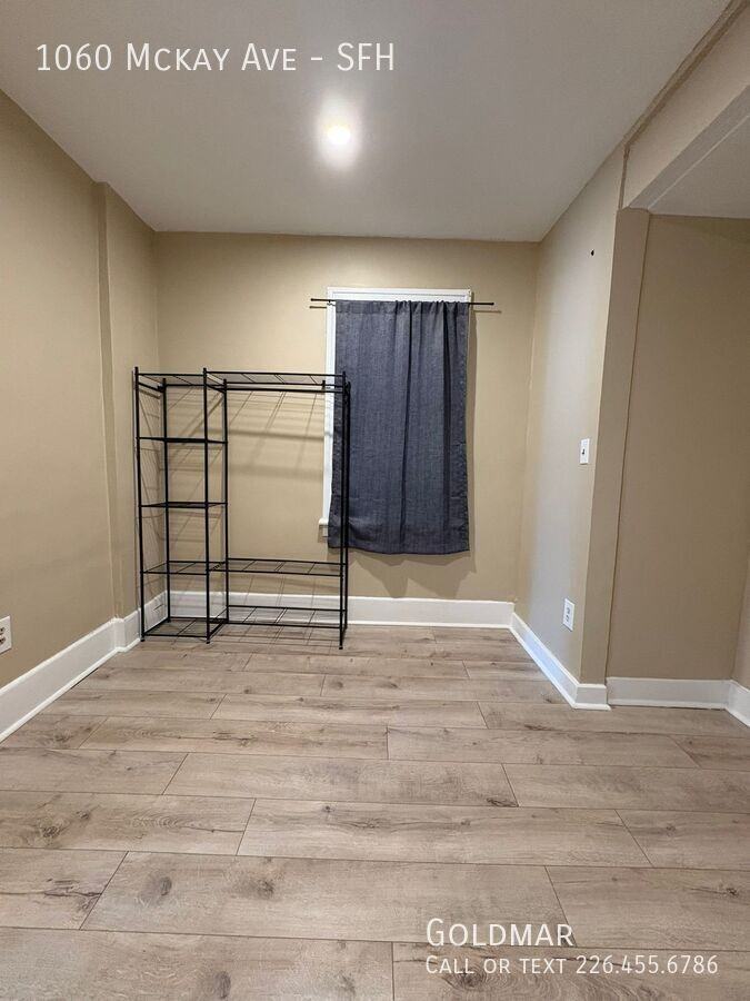 1060 Mckay Ave #SFH - Photo 7 of 23