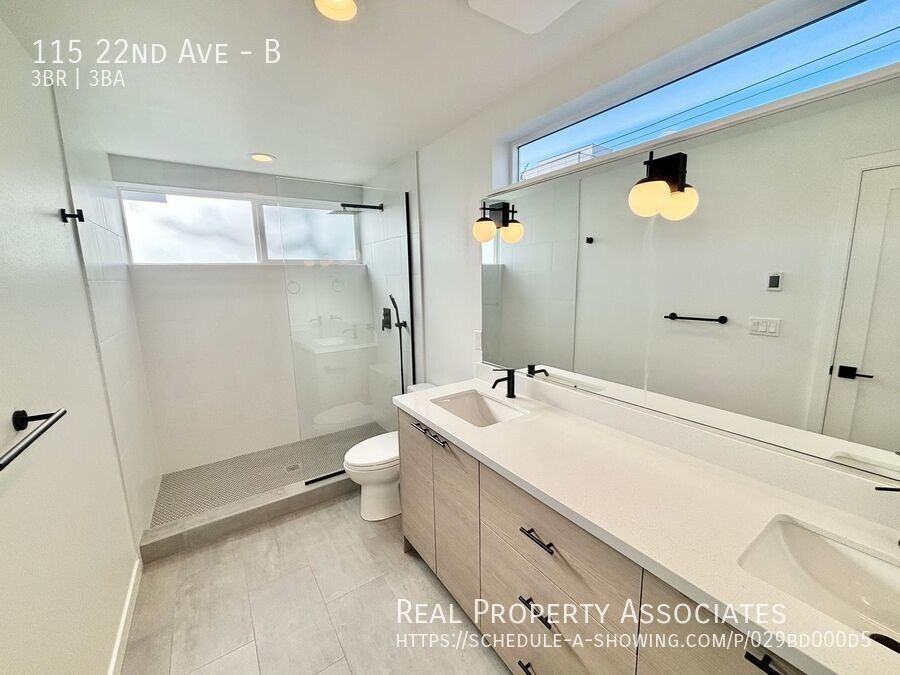 115 22nd Ave #B - Photo 7 of 31