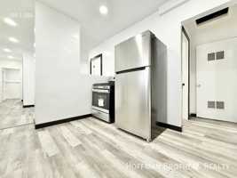 featured image of 1518 W 11th Pl #1-2