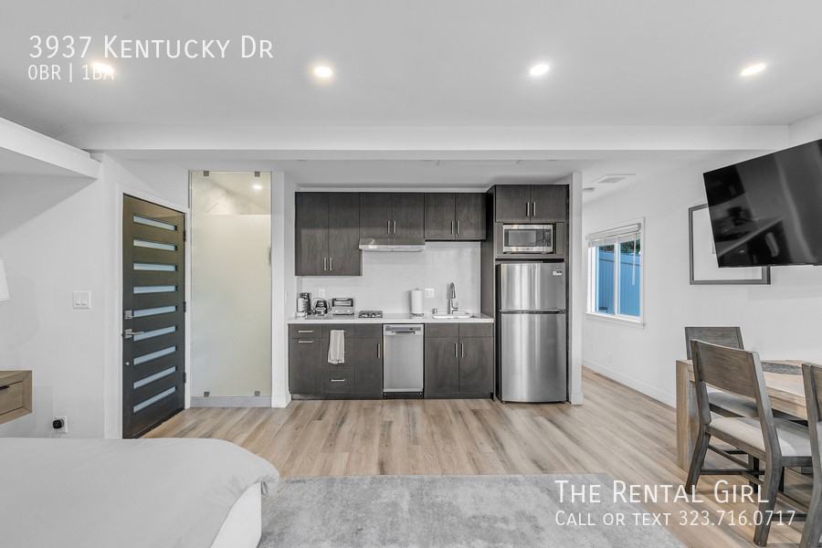 3937 Kentucky Dr - Photo 6 of 13