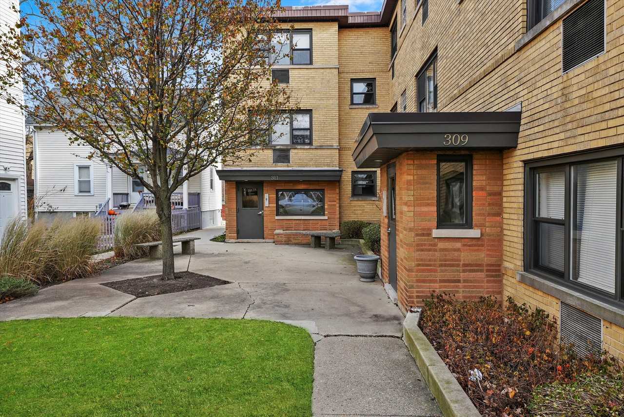 309 Sherman Ave #2A - Photo 5 of 38