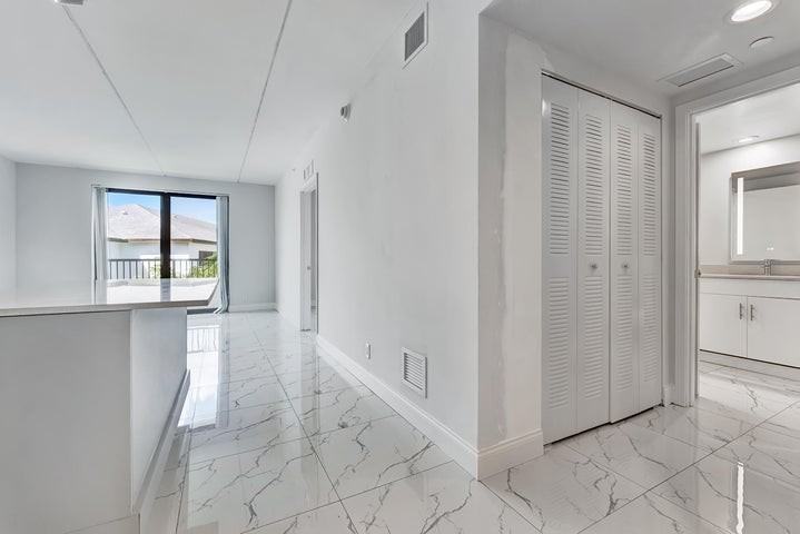 250 West Hidden Valley Boulevard - Photo 7 of 9