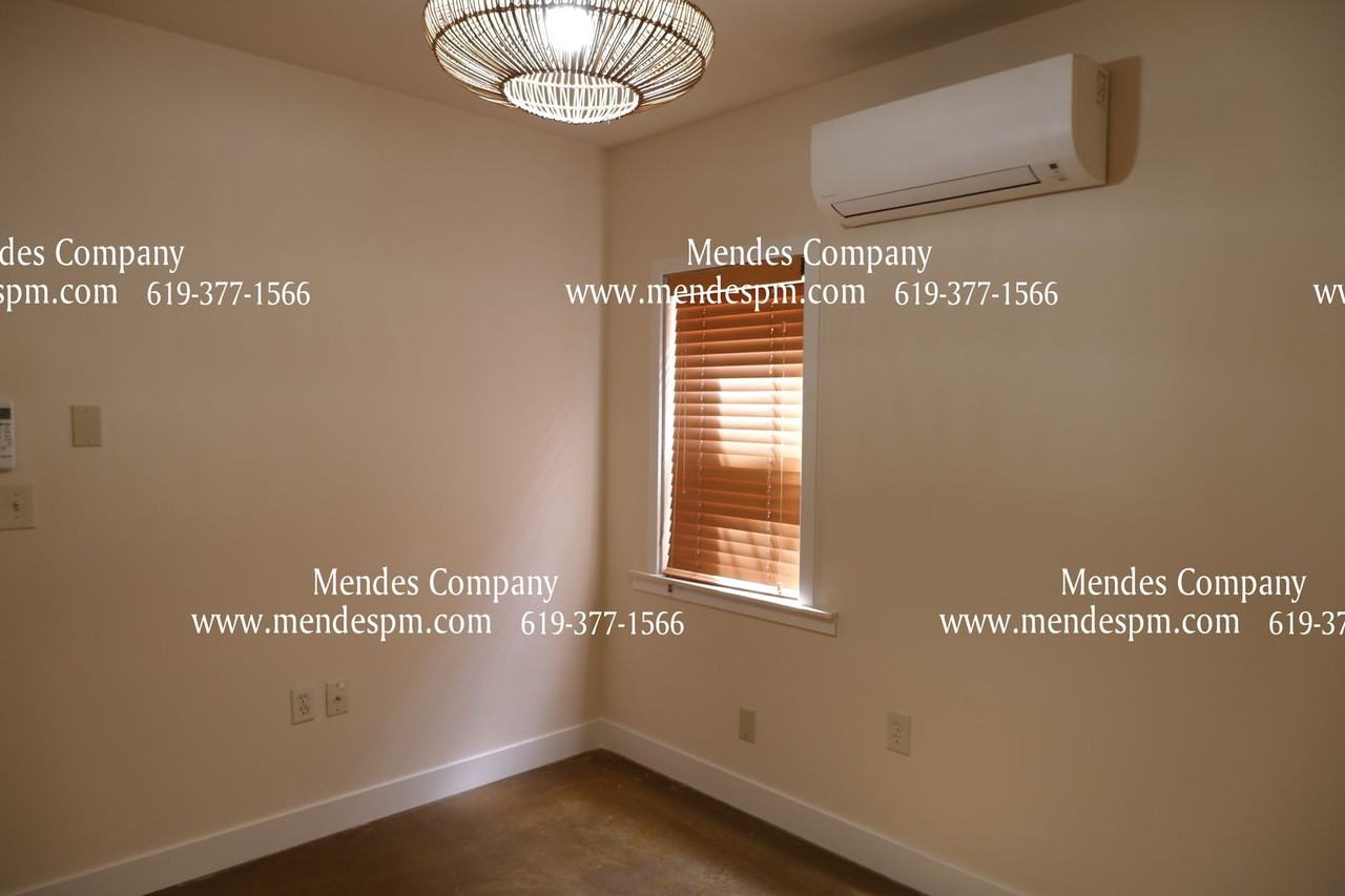 362 15th St - Photo 6 of 14