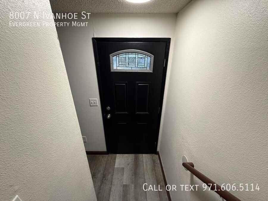 8007 N Ivanhoe St - Photo 2 of 19