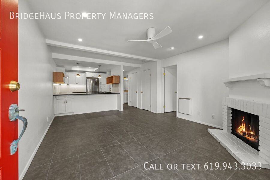 8360 Via Sonoma #C - Photo 4 of 29