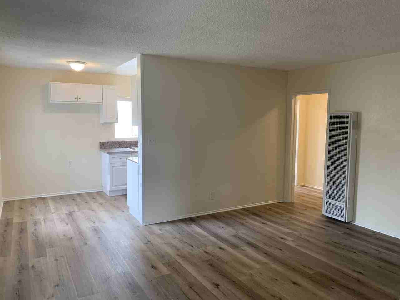 1579 Chestnut Ave #6 - Photo 5 of 17